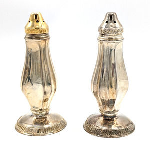Vintage Silver Plated Salt and Pepper Shakers Royal Limited with Box 1994